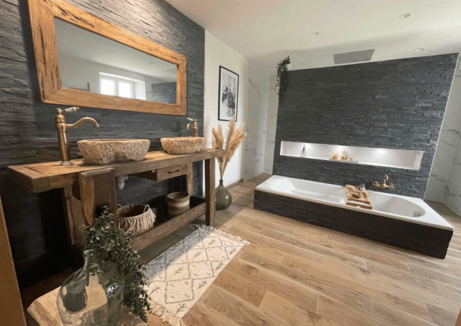 Carrelage mural réalisé à Amiens.